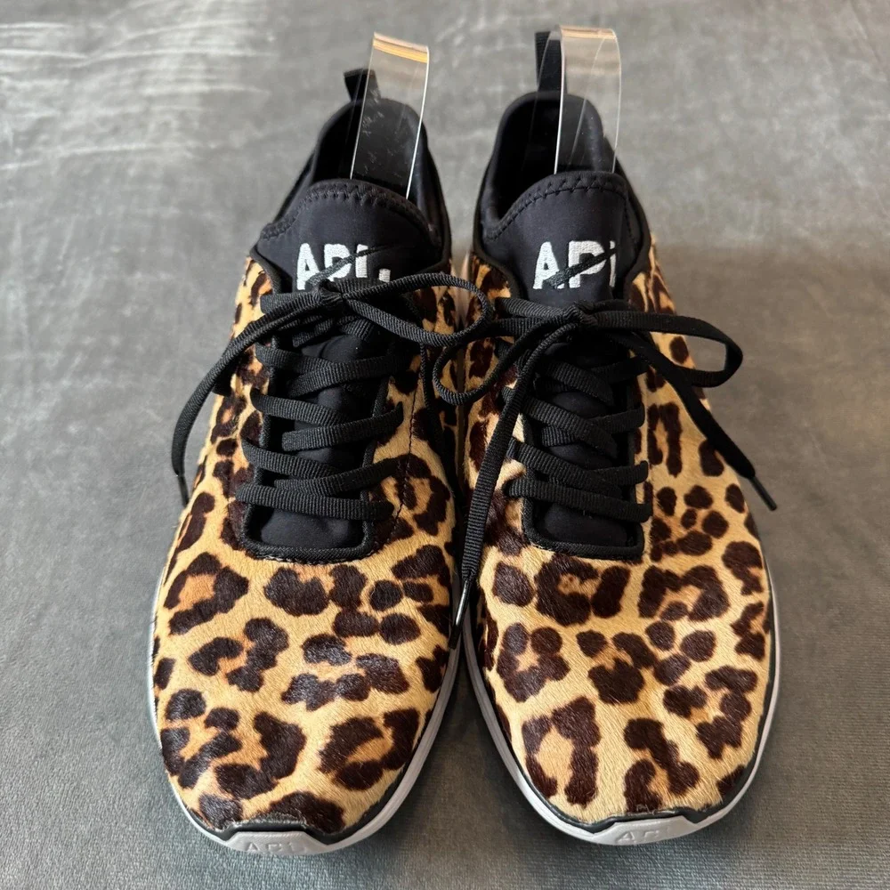 APL Womens TechLoom Phantom 10.5 Leopard Calf Hair Running Sneaker Athleisure